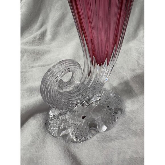 Vintage Handblown Cranberry Glass Cornucopia Vase with Ruffled Edge - Picture 8 of 10